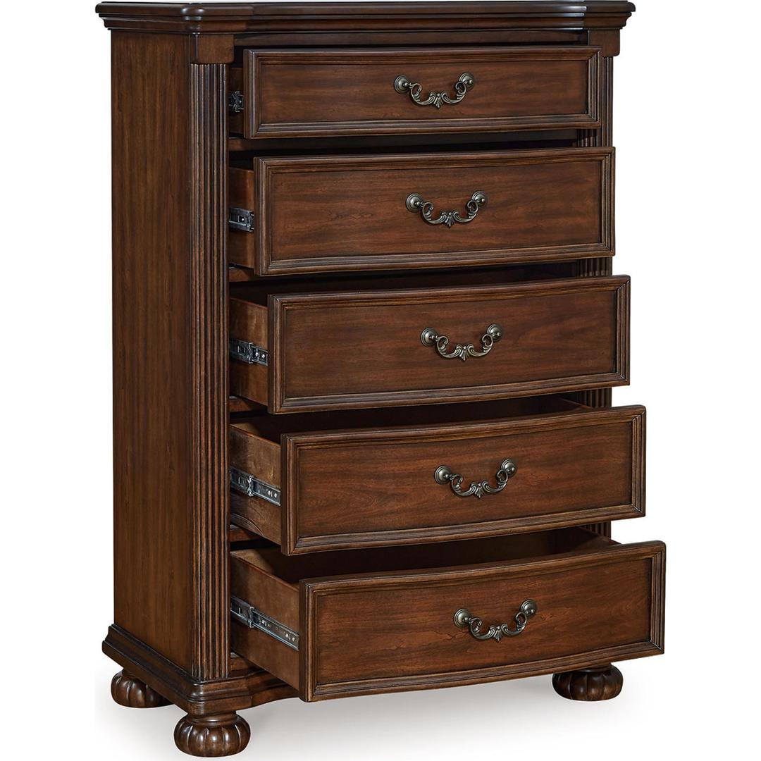 Lavinton Chest - Gallery Image 1