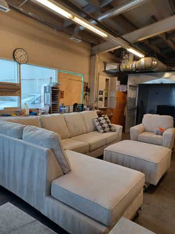 Abinger Sectional, Ottoman, and Armchair Set - Gallery Image 4