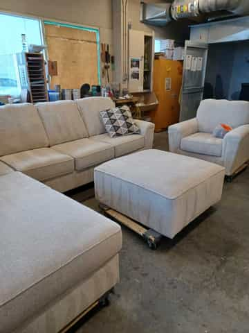 Abinger Sectional, Ottoman, and Armchair Set - Gallery Image 2