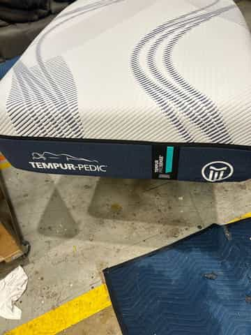 Tempur-Pedic ProSense Medium Hybrid 12 Inch Mattress - Twin XL - Gallery Image 4