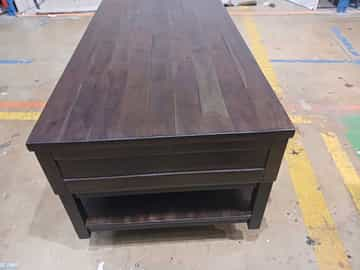 Johurst Rect Lift Top Coffee Table - Gallery Image 11