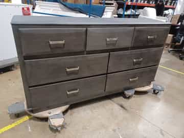 Caitbrook Dresser - Gallery Image 6