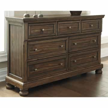 Flynnter Dresser - Gallery Image 1