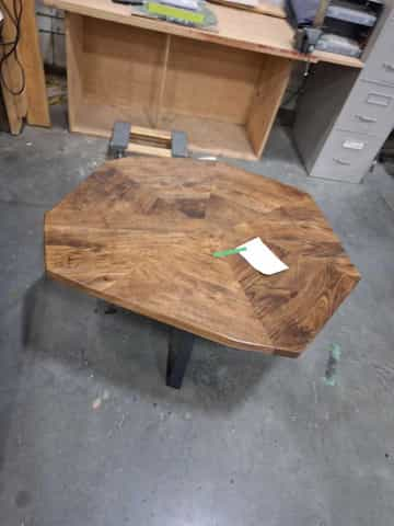 Haileeton Oval Coffee Table - Gallery Image 9